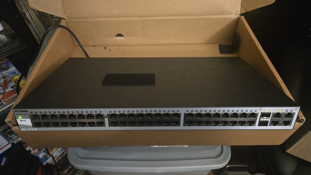 D-Link DES-1210-52 52-Port Web Smart Gigabit Switch Rackmount Tested On